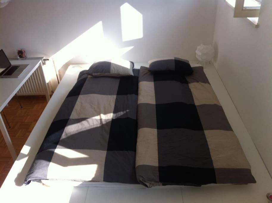 The Cute, Sunny Apartment In The Center +P Ljubljana Extérieur photo