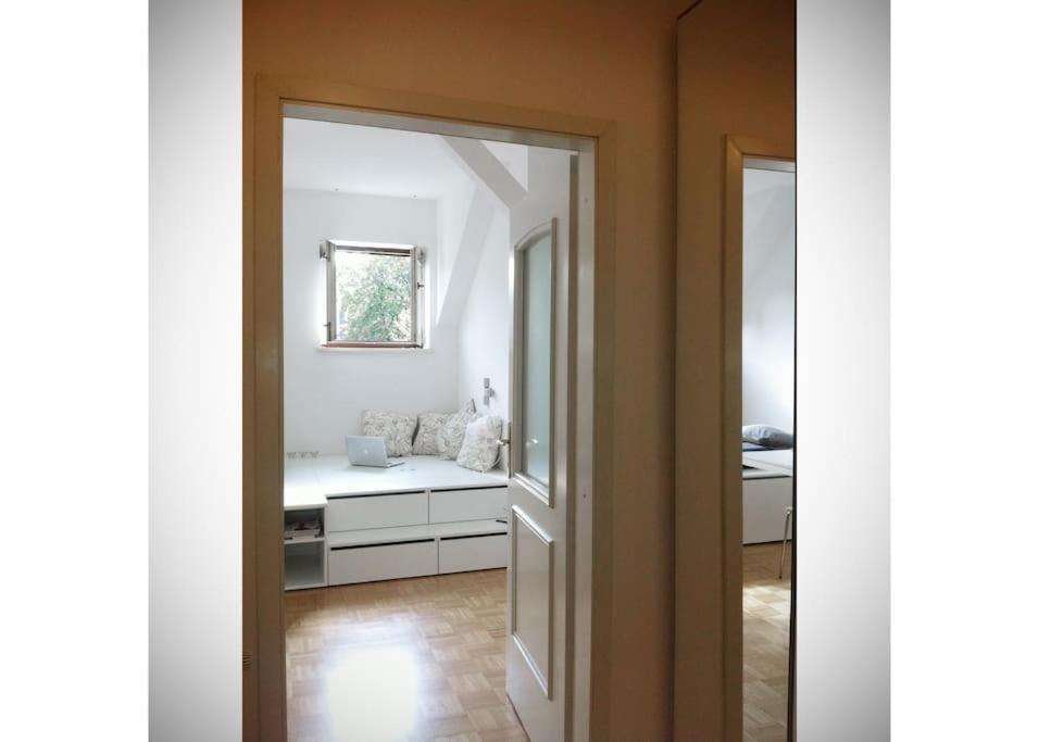 The Cute, Sunny Apartment In The Center +P Ljubljana Extérieur photo
