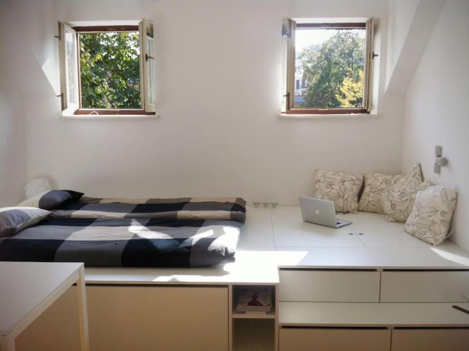 The Cute, Sunny Apartment In The Center +P Ljubljana Extérieur photo